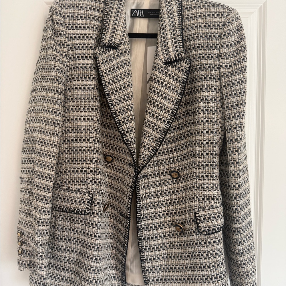 Zara Women's Monochrome Tweed Blazer